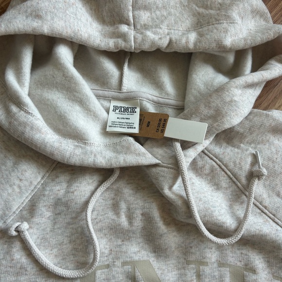 PINK VICTORIA SECRET EVERYDAY FLEECE HOODIE | Medium| New - Picture 5 of 6
